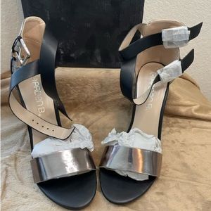 Arden B Zari Black / Silver Heels